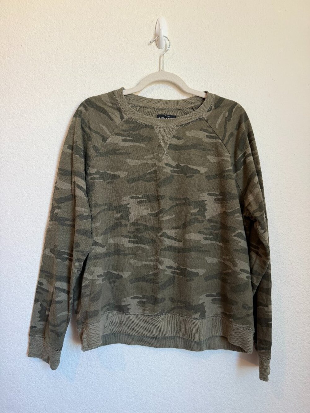 Lucky Brand Camo Print Boxy Crewneck Sweatshirt XL